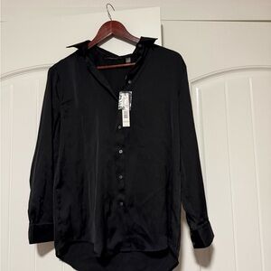 NWT Tahari black Button-Up Blouse